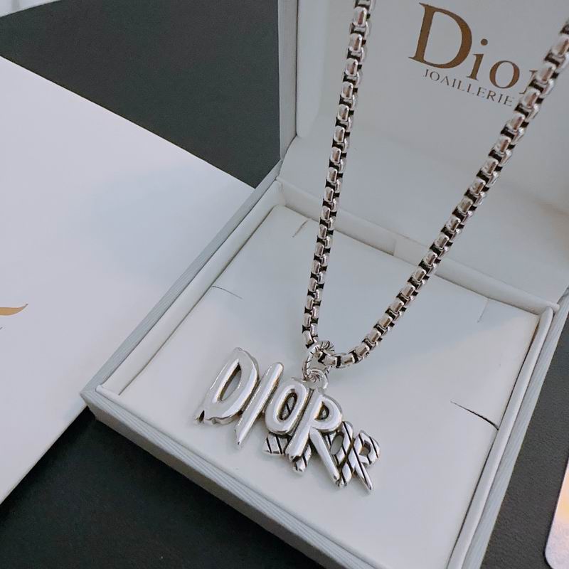 Dior Necklace 04lyr265 (5)
